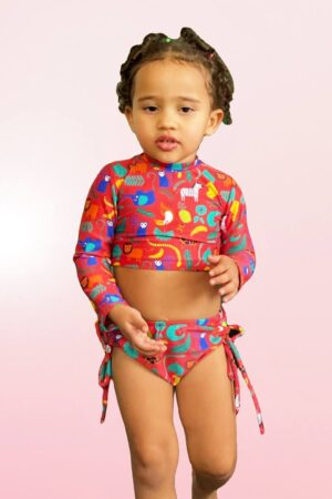 Biquini Conjunto Infantil Manga Longa Safari Tecido: Sensitel Sun Composição: 84% Poliamida e 16% Elastano. Coleção: Verão 2024 Disponível nos tamanhos: PP P M G